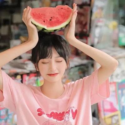 娱乐吃瓜酱情侣头像,娱乐吃瓜酱情侣头像，甜蜜个性两不误