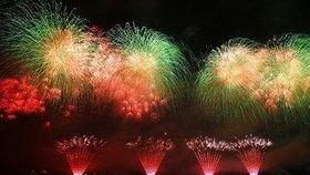娱乐吃瓜酱烟花视频,娱乐吃瓜酱带你领略娱乐圈瞬间