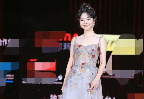 娱乐吃瓜5个女星,揭秘五大女星背后的娱乐吃瓜故事