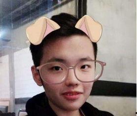 娱乐吃瓜酱委屈男友,一场甜蜜的误会与和解