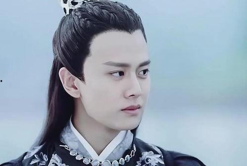 娱乐吃瓜酱任嘉伦,娱乐吃瓜酱的甜蜜瓜果之旅