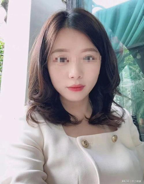 娱乐吃瓜头像女生图片,揭秘娱乐圈美女吃瓜瞬间